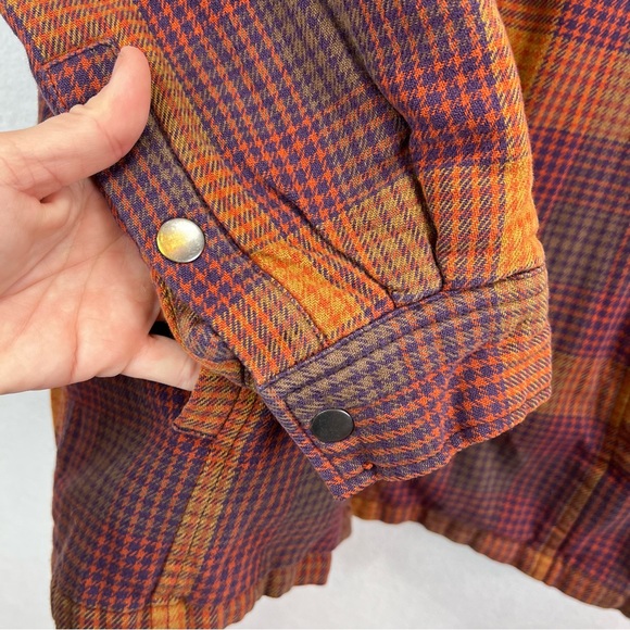 Duluth Trading Co. Folklore Flannel Quilt Insulated Shirt Jacket Plaid Large - Picture 5 of 10